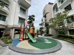 Gold Coast Condo (D5), Condominium #360357041